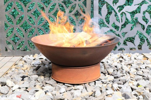 Greenlife Outdoor Fire Pit Cast Iron 600mm Deep Dish Bowl - Rust Patina